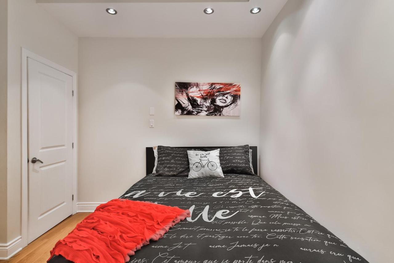 Stunning Condos On St Denis Montreal Exterior photo