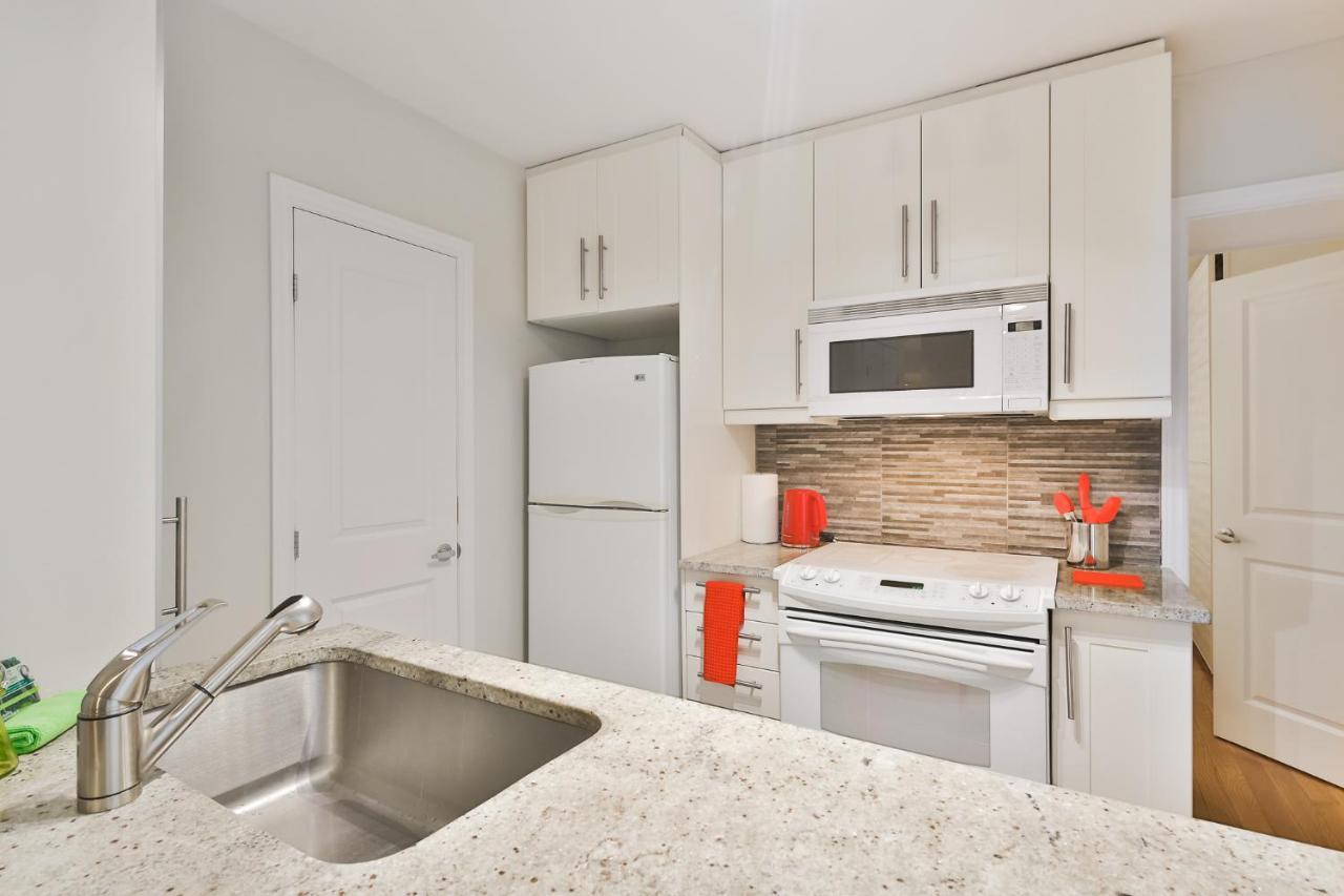 Stunning Condos On St Denis Montreal Exterior photo